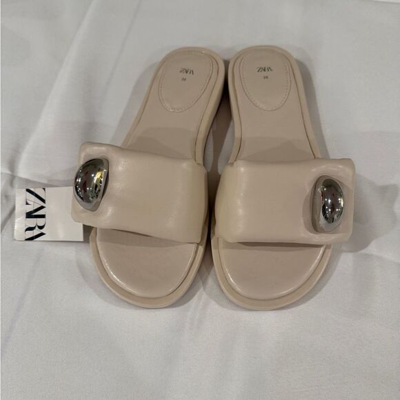 ZARA EMBELLISHED PUFFER SLIDE CREAM LEATHER SANDALS EU 38 / US 7.5 - Picture 10 of 11
